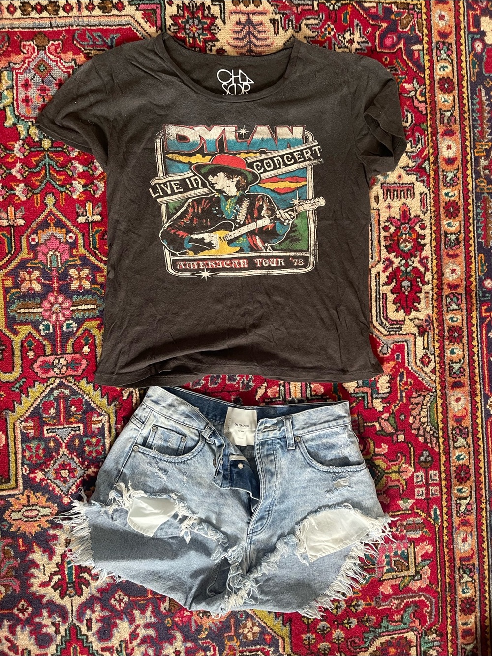 Vintage Dylan Graphic Tee in Black
